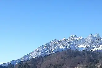 Povlovné nabírání nadmořské výšky směrem k Cima Soran a Cima Ghez