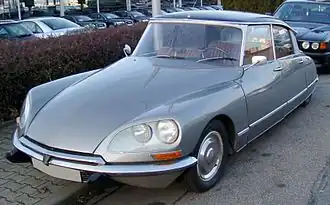 Citroën DS (1967–1975)