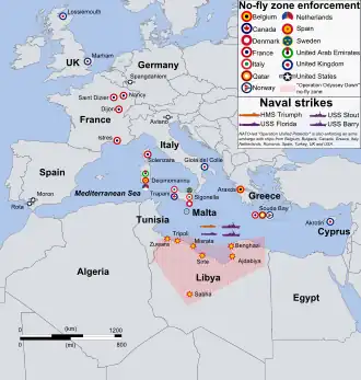 Mapa znázorňující události z koaličního zásahu v Libyi. Volně založeno na zdroji z BBC News