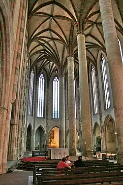 Presbytář kostela (závěr)