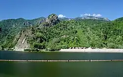 Cozia – pohled od řeky Olt