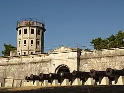 Pevnost Kaštel ve středu města