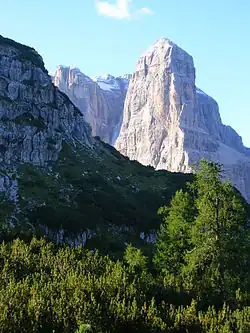 Pohled od severozápadu