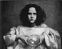 Křišťálová koule, asi 1907