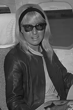 Cynthia Lennon v roce 1964