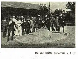 Pískoviště (dětské hřiště), Luže v roce 1910