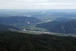 Pohled na krajinu kolem Dunaje v okolí Kremže