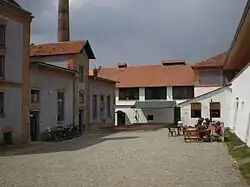 Nádvoří pivovarského areálu