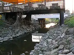 Darba v Darbėnech pod terasou restaurace