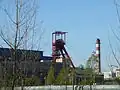 Věž s externí strojovnou. Důl Darkov.