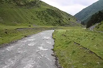 Pirikitská Alazani pod Dartlem