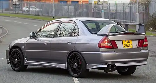 Lancerem Evolution IV zezadu