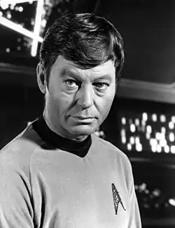DeForest Kelley jako Leonard McCoy