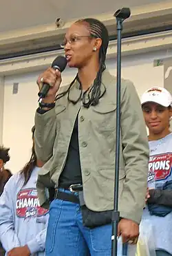 Deanna Nolanová (12. září 2006)