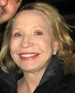 Debra Jo Rupp (14. března 2019)