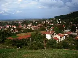 Pohled do roviny z úpatí Rodopů