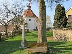 Defurovy Lažany - kaple sv. Antonína Paduánského 2.JPG