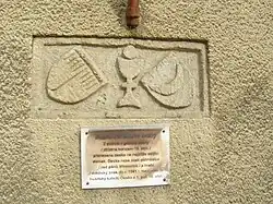 Deska na měšťanském domě č.299, Žlutice.jpg