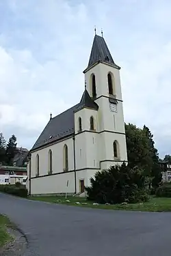 Kostel Nanebevzetí Panny Marie v Desné