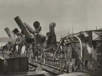 Zničený ledoborec bolševiků Bajkal