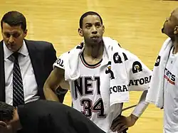 Fotografie Devina Harrise na hřišti