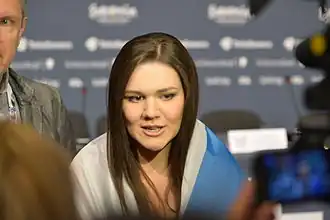 Dina Garipova na tiskové konferenci v Malmö