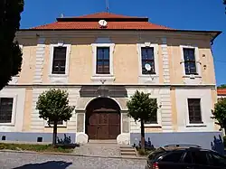 Divišovská fara 2.JPG