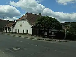 Dlouhá Ves, dvojdům čp.232.jpg