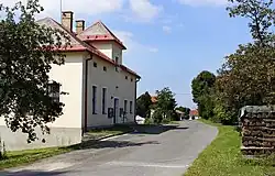 Jižní část vesnice Hlinné