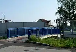 Lávka přes Dobrovodský potok u Vodní ulice v Č. Budějovicích