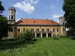 Jižní křídlo zámku