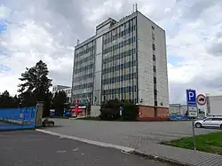 Hlavní budova, Hlučínská 641, Dolní Benešov