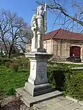 Dolní Dunajovice - socha sv. Floriána.jpg