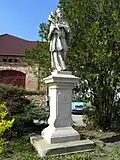 Dolní Dunajovice - socha sv. Jana Nepomuckého.jpg