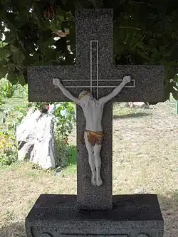 Detail křížku v obci