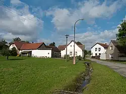 Pohled ke stavení č.p. 1