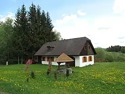 Dům na jižním okraji zaniklé vesnice