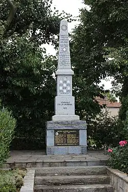 Pomník obětem 1. a 2. světové války v Dolních Vilémovicích