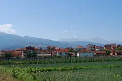 Pohled na domy v Dolne Banjici