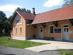 Železniční zastávka Domašín na trati Benešov - Trhový Štěpánov