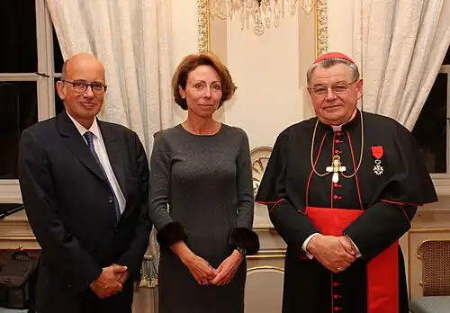 Dominik Duka s Řádem čestné legie