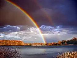 Zdvojená duha, jezero Minsi Lake, Northampton County, Pennsylvania, USA