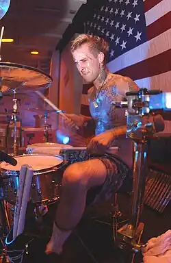 Travis Barker v roce 2003