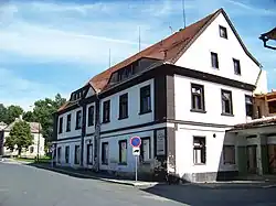 Dubá, Českolipská 217, hotel Slavie.jpg