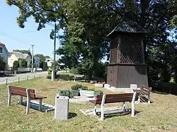 Zvonice a oddychová zóna obce Ďurďošík