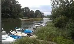 Přístav na řece v Primorsku