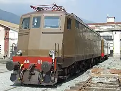 Lokomotiva E636.002 v původním nátěru (FerAlp Team museum Bussoleno)