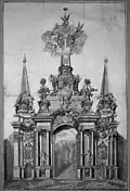 Malá slavnostní brána před prelaturou, postavená při korunovaci svatotomské madony v roce 1736. Rytina F. Eckstein a B. Setletzky