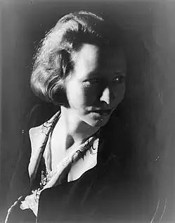 Edna St. Vincent Millayová (1933)