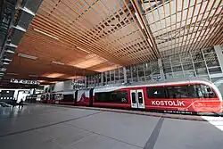 Elektrická jednotka řady 495.95 ve stanici Štrba